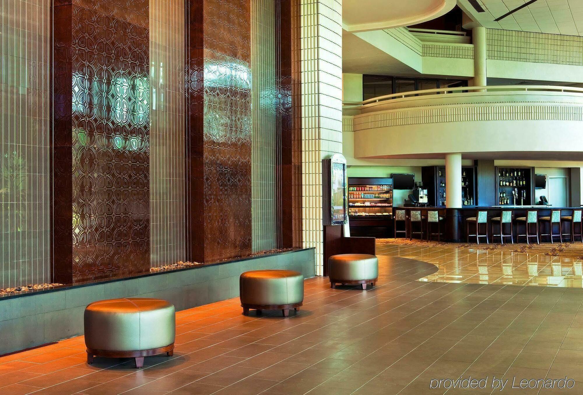 Sheraton Tampa Brandon Hotel Exterior foto